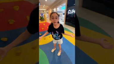 🚫👟🙅🏻‍♀️❤️😂👧🏻💥🚀✅