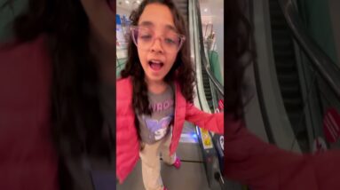 Crocs!!!🚫👟🙅🏻‍♀️❤️😂👧🏻💥🚀✅