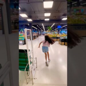 Não pode entrar! 🚫🙅🏻‍♀️❤️😂👧🏻💥🚀🌈✅