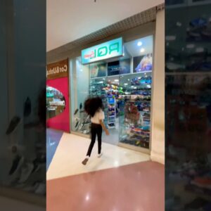 Não pode entrar! 🚫🙅🏻‍♀️❤️😂👧🏻💥🚀🌈✅