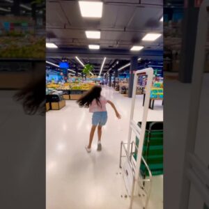 Não pode entrar! 🚫🙅🏻‍♀️❤️😂👧🏻💥🚀🌈✅