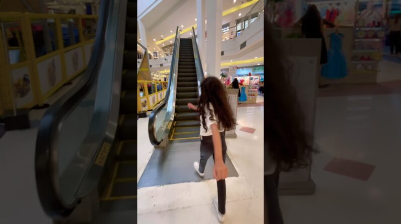 Não Pode Andar de Crocs! Can't Go Up! 👟🚫🙅🏻‍♀️❤️😂👧🏻💥🚀✅